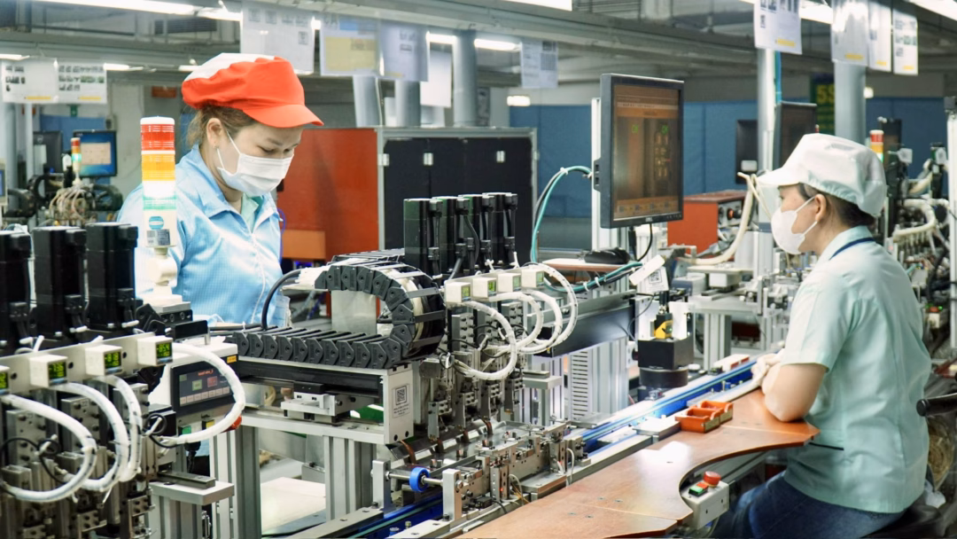 Đầu tư vào con người và công nghệ là chìa khóa để doanh nghiệp bứt phá năng suất trong kỷ nguyên mới.