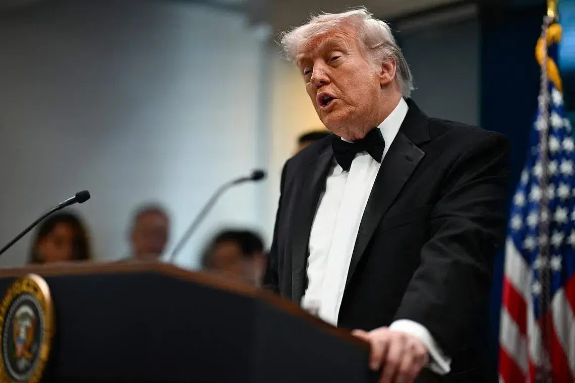 Tổng thống Mỹ Donald Trump khẳng định vị thế lãnh đạo không nao núng sau biến cố (Ảnh: AFP).