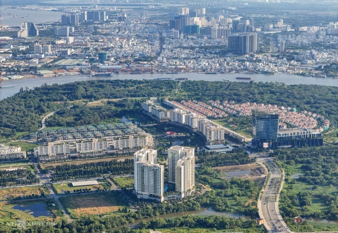 Khu đô thị Thủ Thiêm, khu vực ven sông Sài Gòn - nơi tập trung nhiều lô đất giá trị cao trong danh mục thanh toán BT. Ảnh: Quỳnh Trần