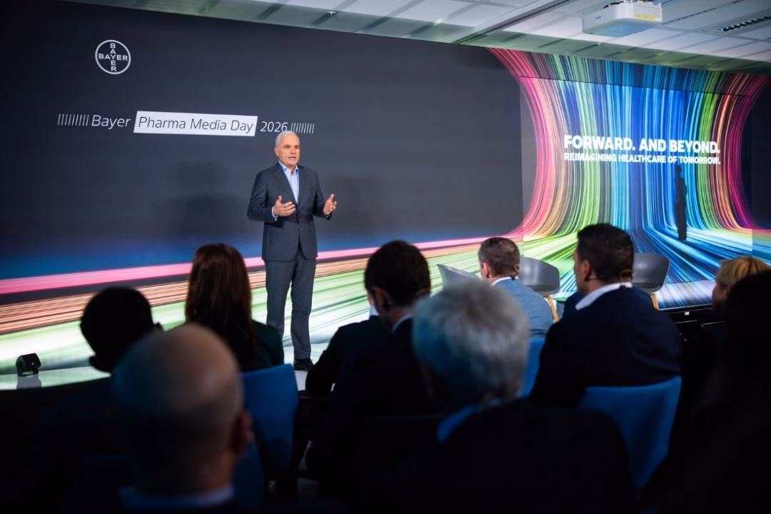 Ông Stefan Oelrich, thành viên Ban Điều hành Bayer AG, chia sẻ về tầm nhìn chiến lược tại Pharma Media Day 2026.