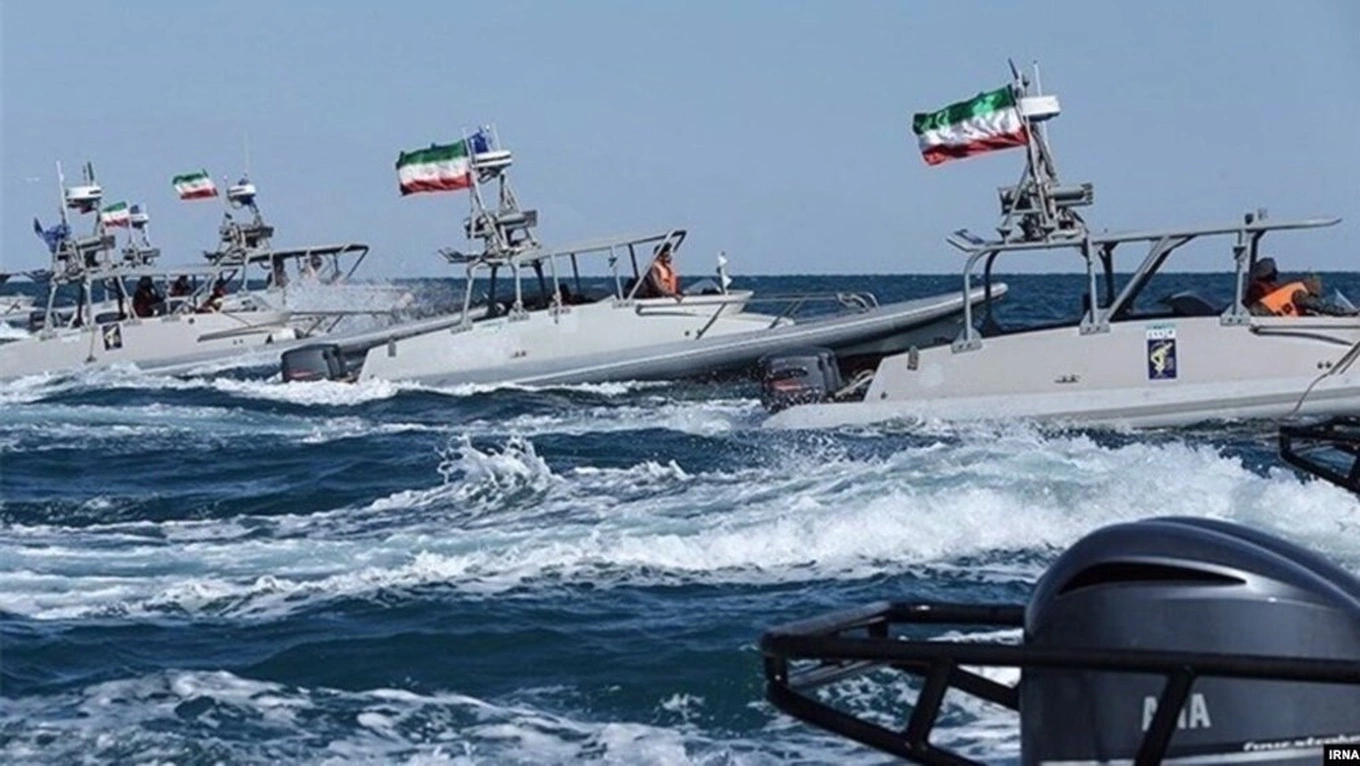 Xuồng cao tốc của Iran - thành phần chủ chốt trong chiến thuật "hạm đội muỗi" (Ảnh: PressTV).