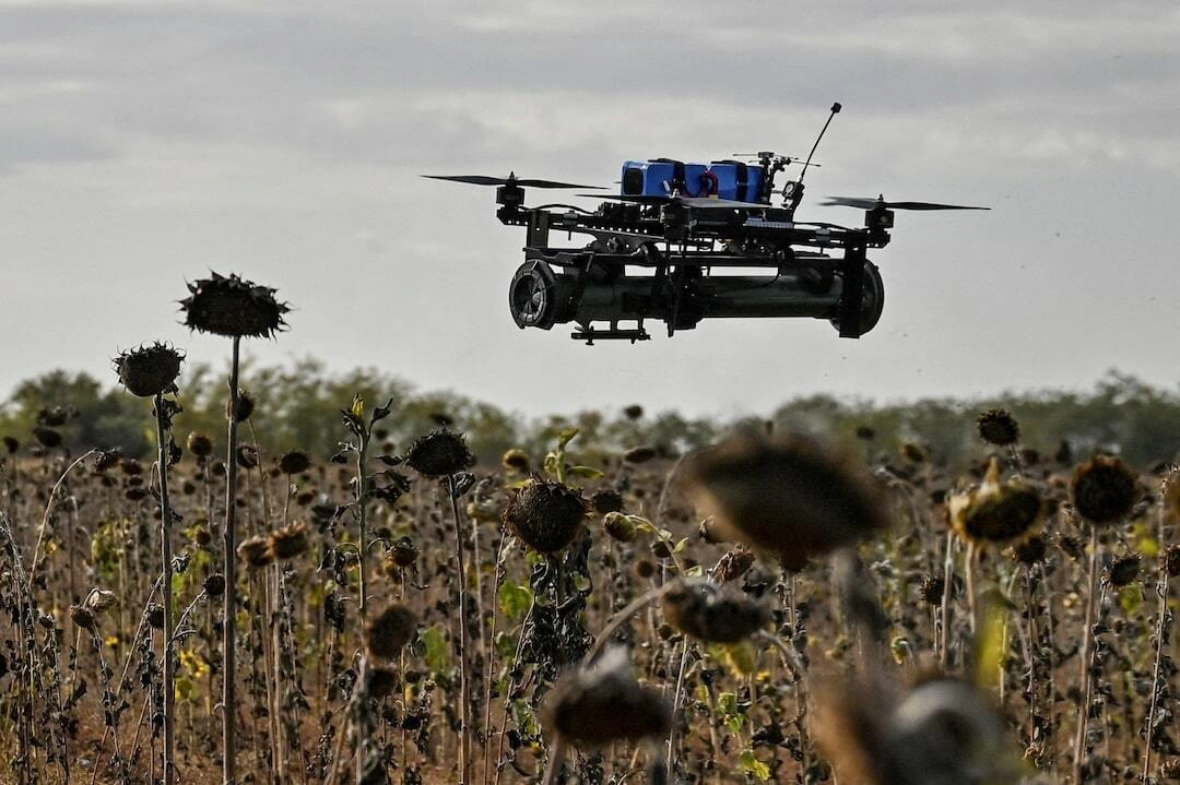 UAV ngày càng phổ biến và trở thành yếu tố then chốt trên các chiến trường hiện đại (Ảnh: Reuters).